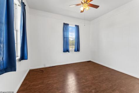 28 Dent Avenue Granville WV 26534