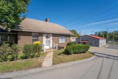 28 Dent Avenue Granville WV 26534