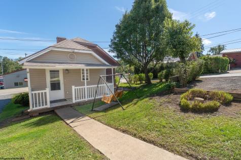 28 Dent Avenue Granville WV 26534