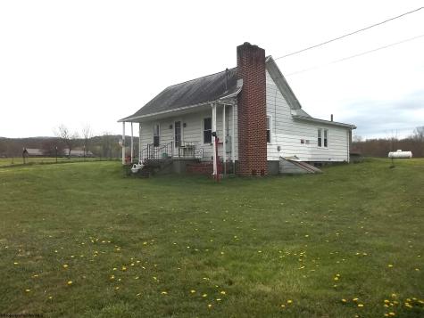 15 Blessings Abound Lane Mabie WV 26278