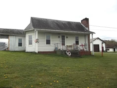 15 Blessings Abound Lane Mabie WV 26278