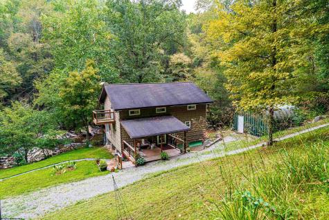 5078 Laurel Creek Road Moatsville WV 26405