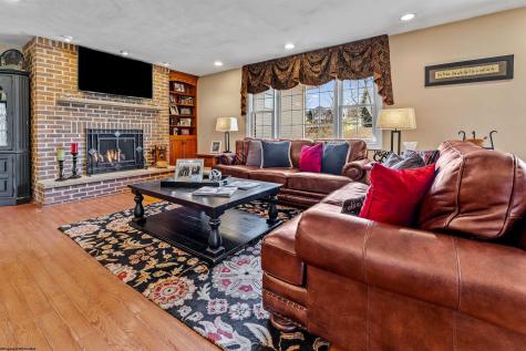 8 Alicia Street Westover WV 26501