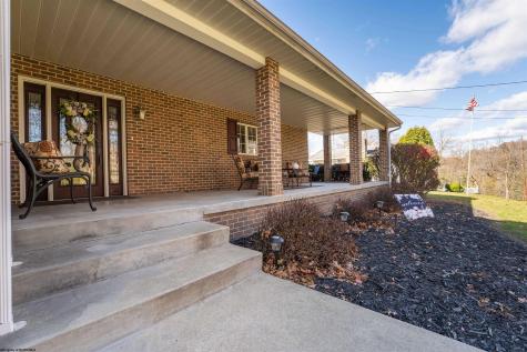 8 Alicia Street Westover WV 26501