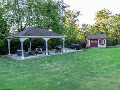 8 Alicia Street Westover WV 26501