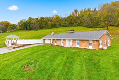 3574 Freedom Highway Fairmont WV 26554