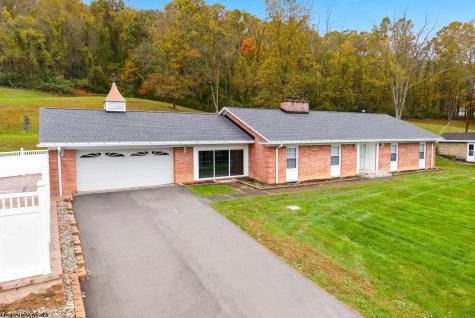 3574 Freedom Highway Fairmont WV 26554