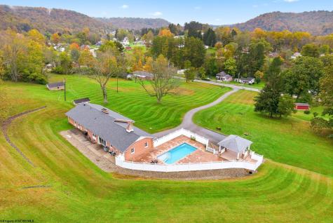 3574 Freedom Highway Fairmont WV 26554