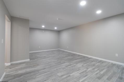 343 E First Street Weston WV 26452
