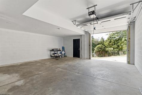 343 E First Street Weston WV 26452