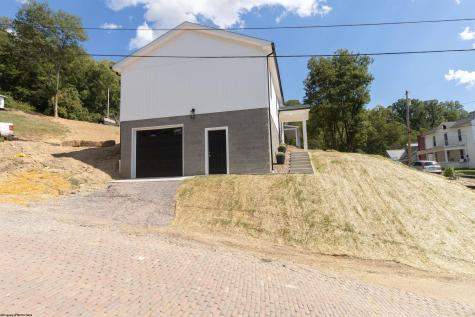 343 E First Street Weston WV 26452