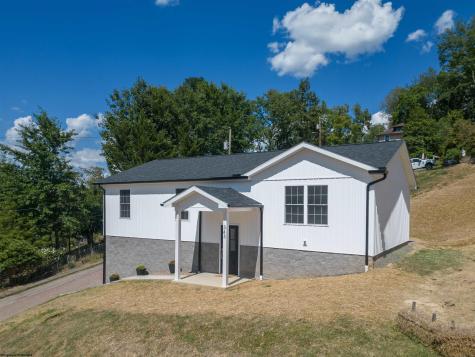 343 E First Street Weston WV 26452