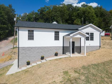 343 E First Street Weston WV 26452