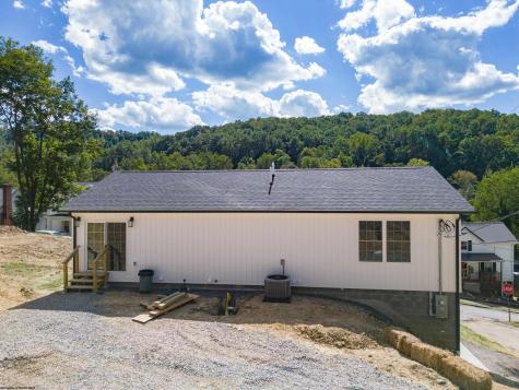 343 E First Street Weston WV 26452