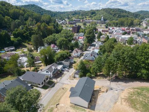 343 E First Street Weston WV 26452