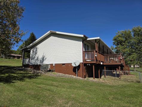 1506 Francis Mine Road Fairmont WV 26554
