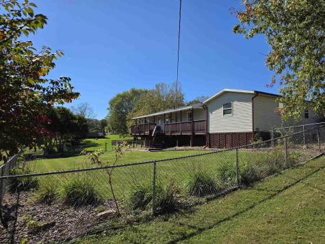 1506 Francis Mine Road Fairmont WV 26554