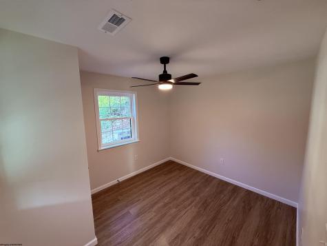423 Mount Harmony Road Fairmont WV 26554