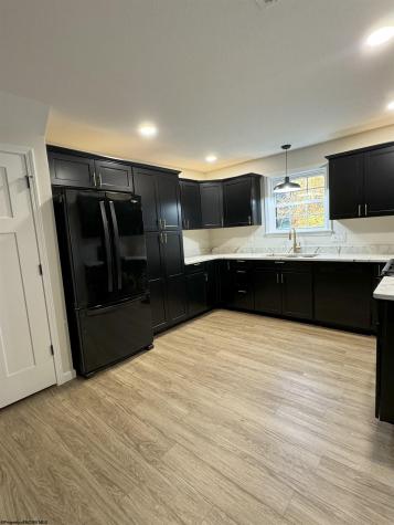 423 Mount Harmony Road Fairmont WV 26554