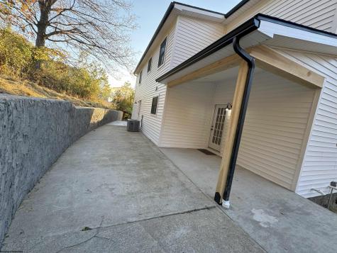 423 Mount Harmony Road Fairmont WV 26554
