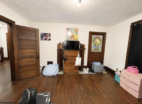 114 High Street Weston WV 26452