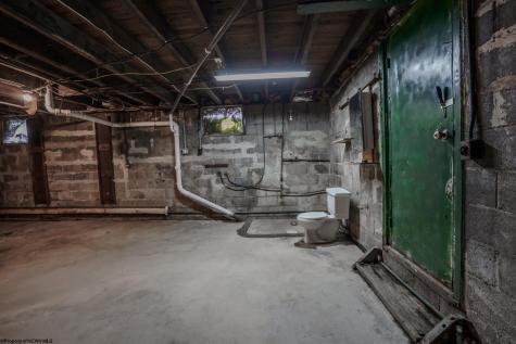 1058 Indiana Avenue Fairmont WV 26554