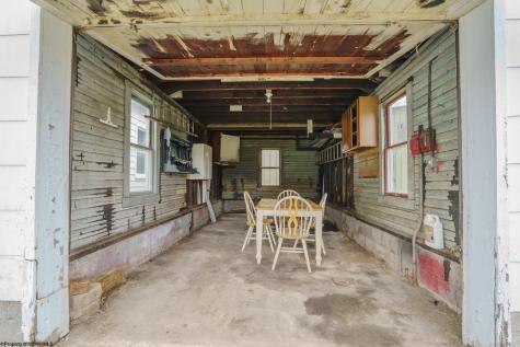 1058 Indiana Avenue Fairmont WV 26554