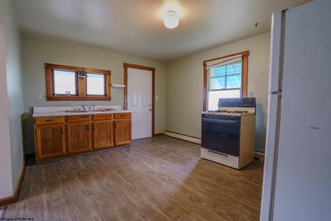 1058 Indiana Avenue Fairmont WV 26554