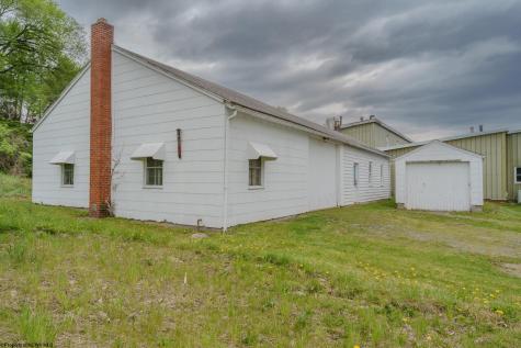 1058 Indiana Avenue Fairmont WV 26554