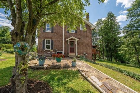 411 Rotary Street Morgantown WV 26505