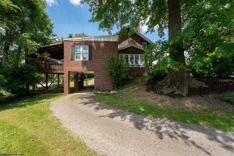 411 Rotary Street Morgantown WV 26505