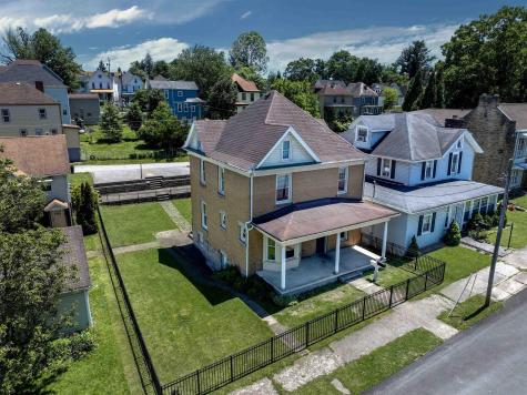 702 Benoni Avenue Fairmont WV 26554