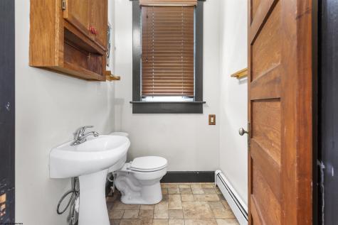 702 Benoni Avenue Fairmont WV 26554