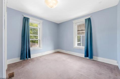 309 Lyndhurst Street Morgantown WV 26501