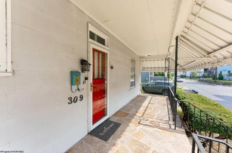 309 Lyndhurst Street Morgantown WV 26501