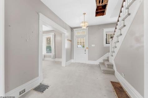 309 Lyndhurst Street Morgantown WV 26501