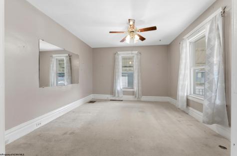 309 Lyndhurst Street Morgantown WV 26501