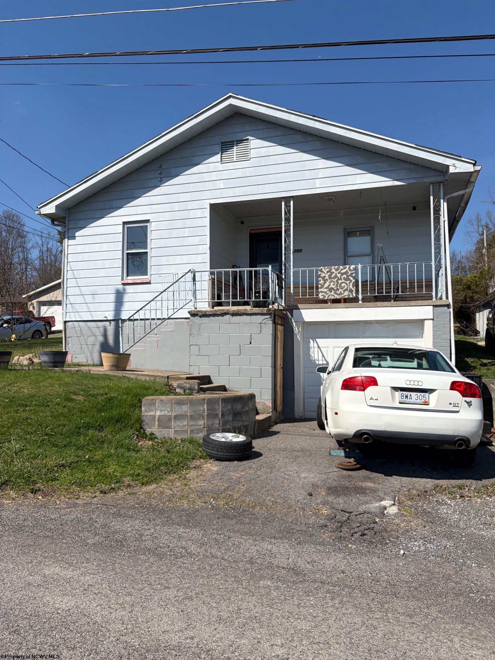 205 Violet Street Fairmont WV 26554