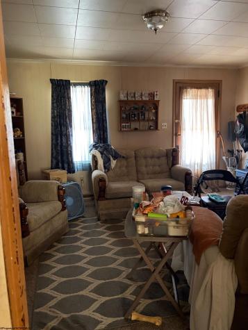 205 Violet Street Fairmont WV 26554