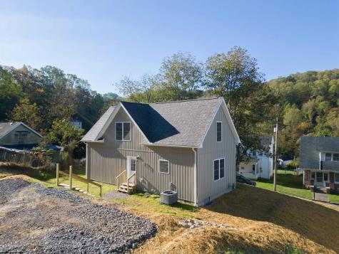 347 E First Street Weston WV 26452