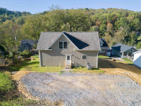 347 E First Street Weston WV 26452