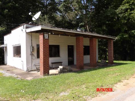 3788 Brushy Fork Road Buckhannon WV 26201