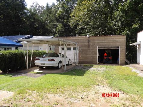 3788 Brushy Fork Road Buckhannon WV 26201