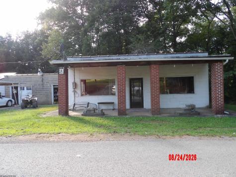 3788 Brushy Fork Road Buckhannon WV 26201