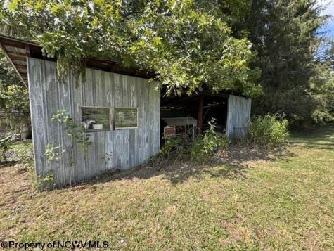 3788 Brushy Fork Road Buckhannon WV 26201