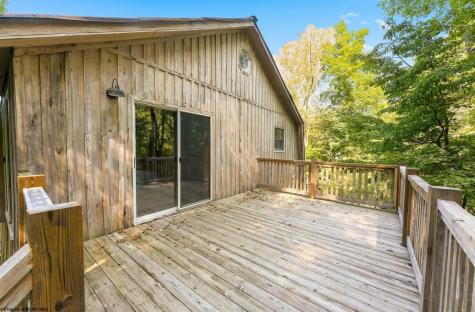 971 Jim Kennedy Road Fairmont WV 26554
