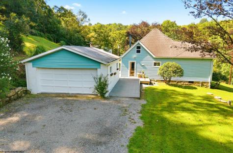 971 Jim Kennedy Road Fairmont WV 26554
