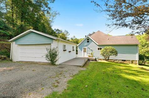 971 Jim Kennedy Road Fairmont WV 26554