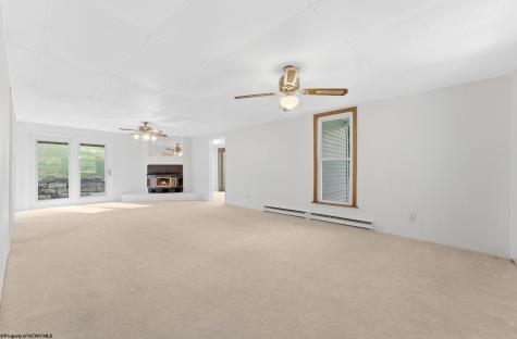 971 Jim Kennedy Road Fairmont WV 26554