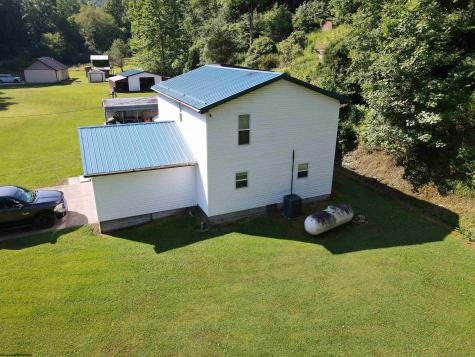 1858 Fola Road Bickmore WV 25019